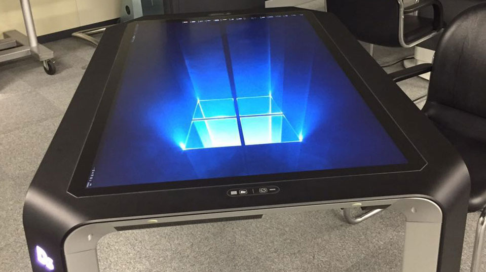 智能升降触摸桌